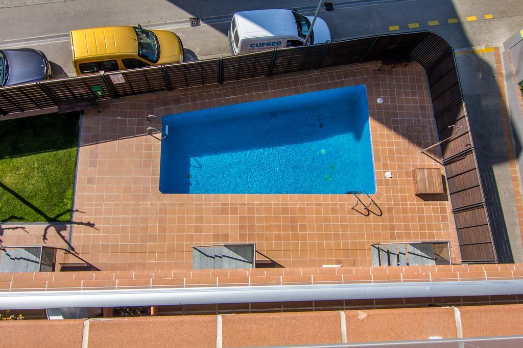 Agi Torre Quimeta Apartments Roses Exterior foto